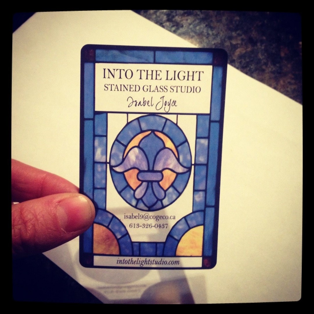 کارت ویزیت شیشهای خلاقانه کارت ویزیت شیشهای خلاقانه